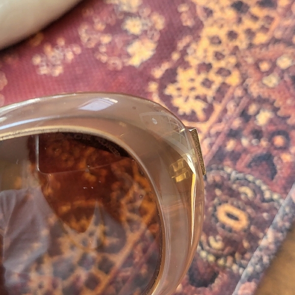 🌞 Coach sun glasses - Picture 2 of 5